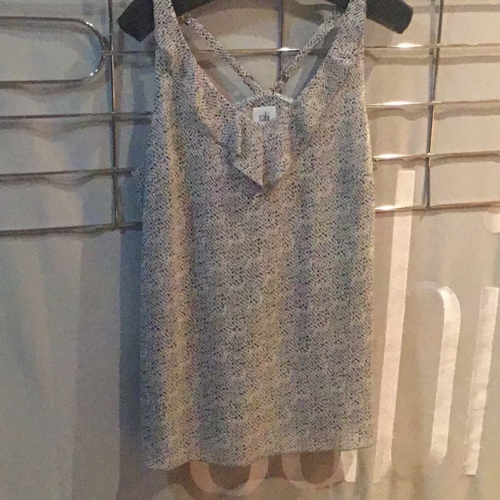 Cabi Flutter Top - Picture 3 of 3